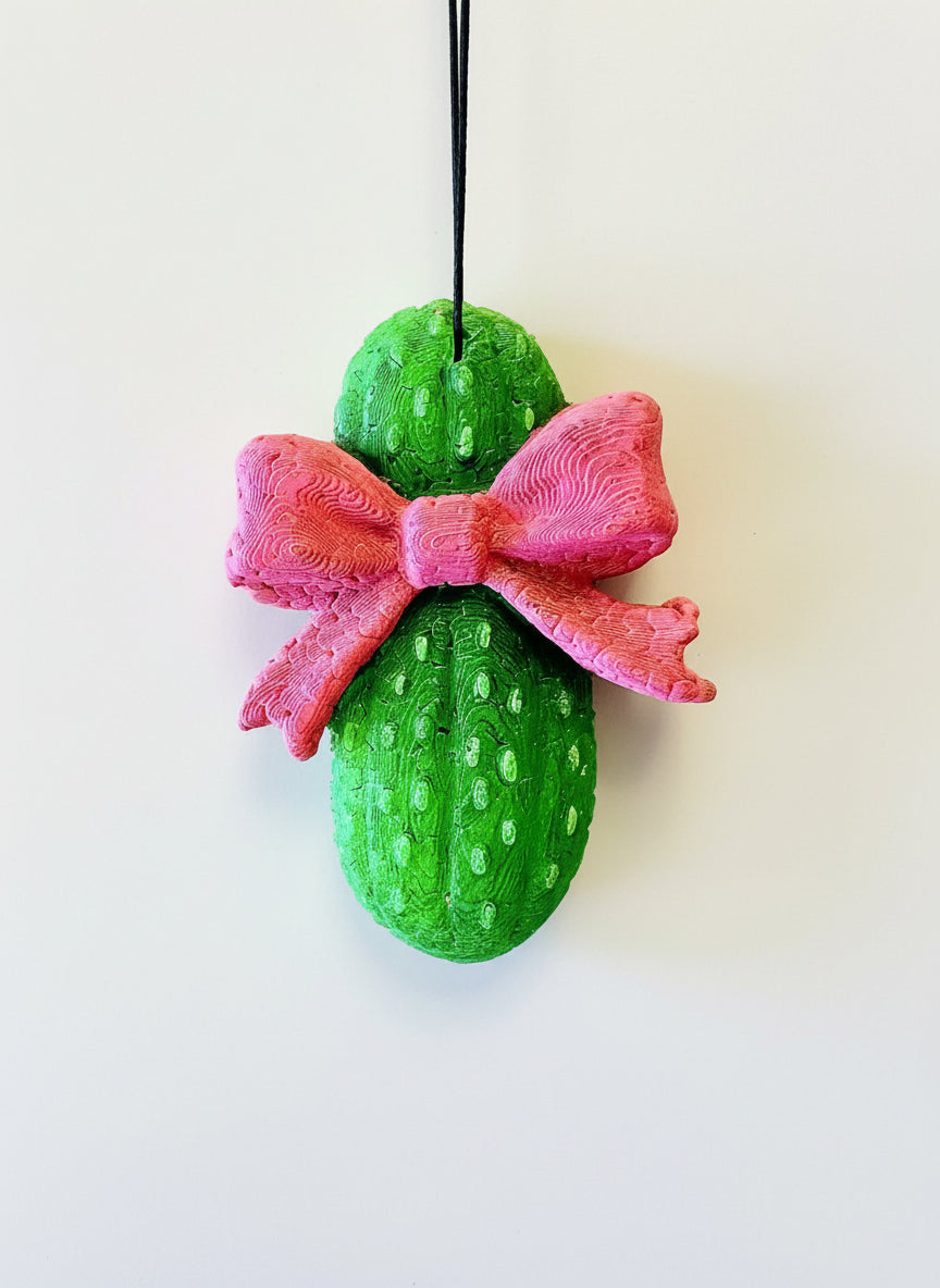 Freshie- Pickle w/ Bow 3D