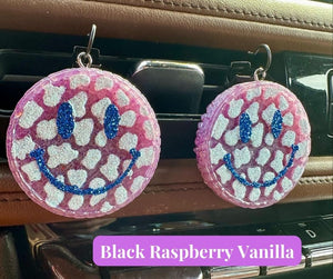Freshie- Happy Cheetah Face Vent Clip Set