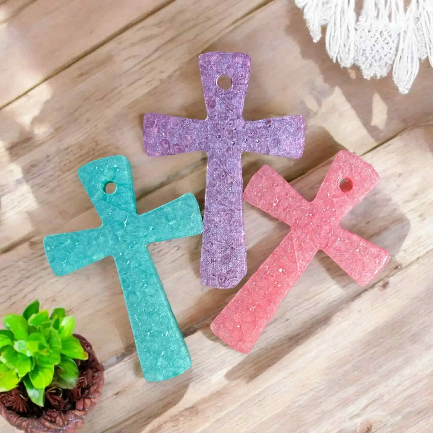 Freshie- Medium Cross